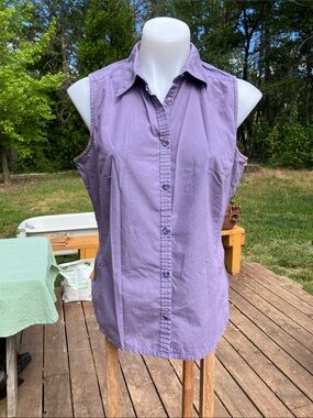 Columbia 100% cotton sleeveless button-down top large